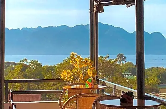 Upgrace Inn Coron